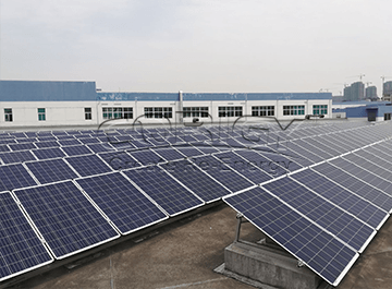 660KW Flat roof mounting project in China by CORIGY SOLAR